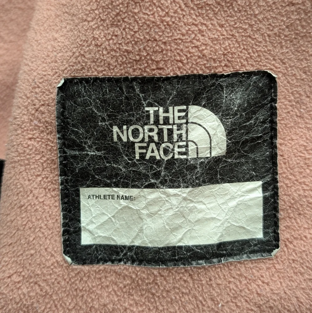 The North Face Moondoggy 550 Fill Power in Black/Pink Clay - Size XS/6 - Picture 10 of 12